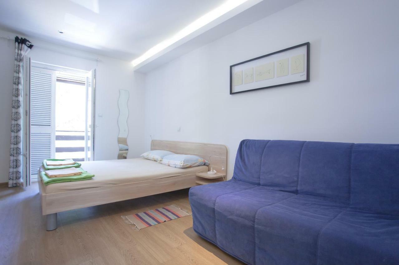Studio Apartment - Seaview Премантура Екстер'єр фото